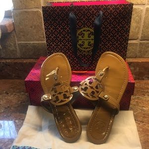 Tory Burch Miller Size 7 Sand Patent Leather